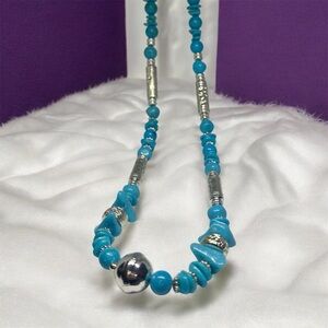 Turquoise & Silver Beaded Necklace – Southwestern Style boho